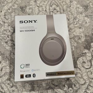 Sony WH-1000XM4 Over the Ear headphones